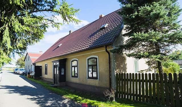 Prodej chaty/chalupy 118 m² s pozemkem 363 m², Hora Svatého Šebestiána, okres Chomutov
