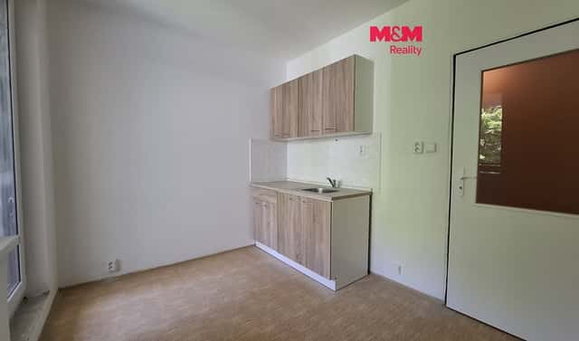 Prodej bytu 1+kk 16 m², Lesní, Rožnov pod Radhoštěm, okres Vsetín