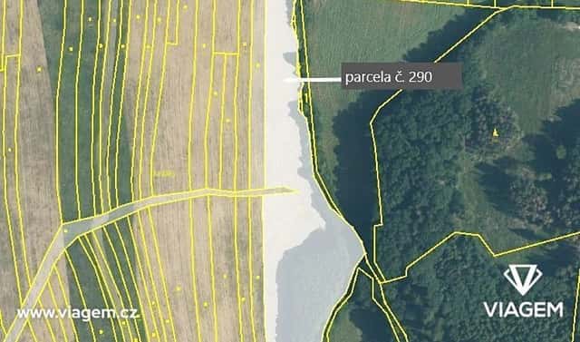 Prodej pole 5 893 m², Podolí, okres Vsetín