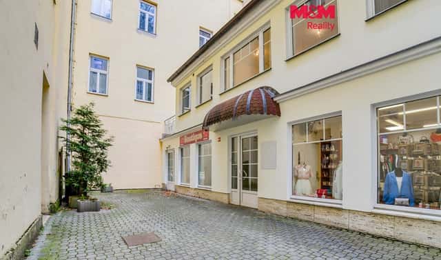 Pronájem obchodních prostor 35 m², Hlavní třída, Mariánské Lázně, okres Cheb