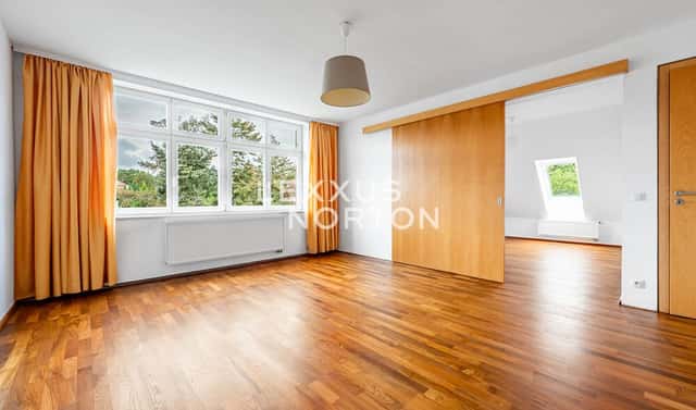 Pronájem bytu 3+1 109 m², Malá, Praha 6 – Střešovice