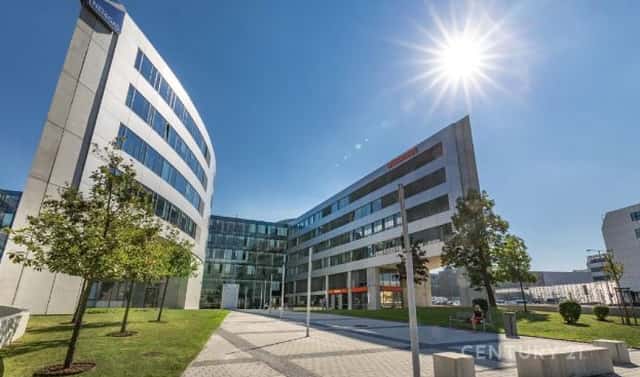 Pronájem kanceláře 523 m², Na hřebenech II, Praha 4 – Nusle