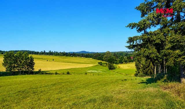 Prodej pozemku 3 111 m², Unhošť, okres Kladno