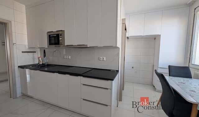 Pronájem bytu 3+1 71 m², Švabinského, Domažlice – Týnské Předměstí