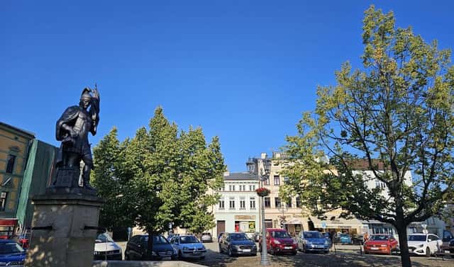 Pronájem kanceláře 84 m², Zámecké nám., Frýdek-Místek – Frýdek