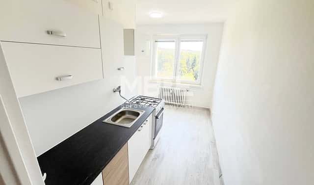 Pronájem bytu 1+1 39 m², Výškovická, Ostrava, okres Ostrava-město