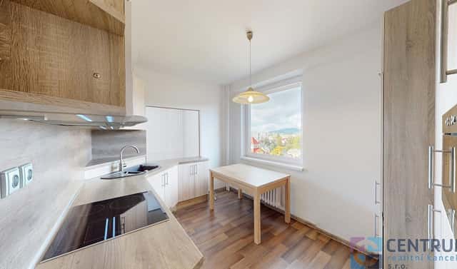 Pronájem bytu 3+1 79 m², Vítězslava Nezvala, Jablonec nad Nisou – Jablonecké Paseky