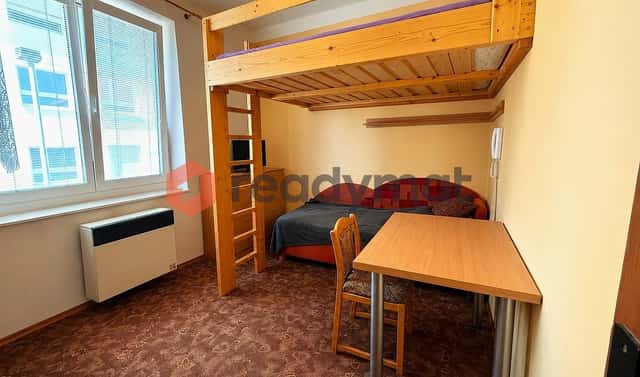 Prodej bytu 1+1 20 m², Blažkova, Hodonín