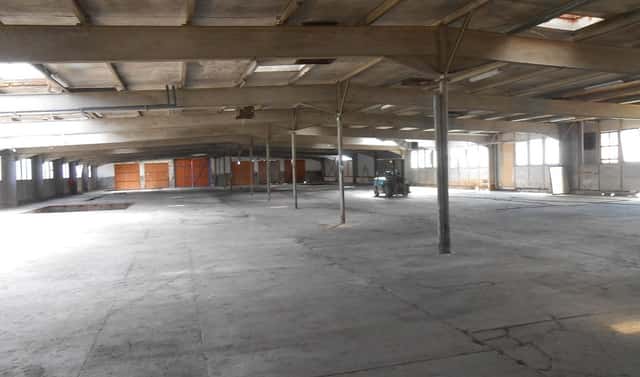 Pronájem výrobních prostor 2 100 m², Měnín, okres Brno-venkov