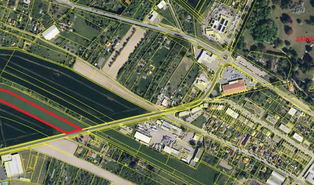 Prodej pole 8 295 m², Chlumec nad Cidlinou, okres Hradec Králové