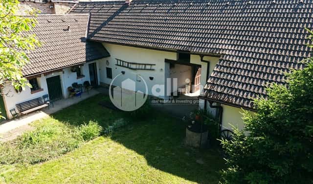 Prodej domu 217 m² s pozemkem 1 239 m², Vážany, okres Vyškov