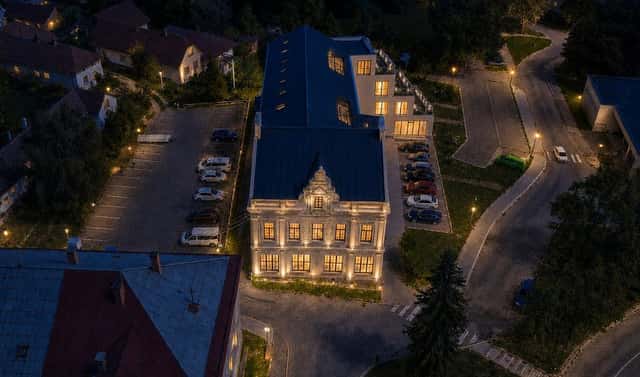 Prodej bytu 3+kk 80 m², Horní náměstí, Vsetín