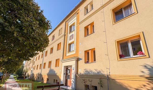 Pronájem bytu 2+1 62 m², Máchova, Kroměříž