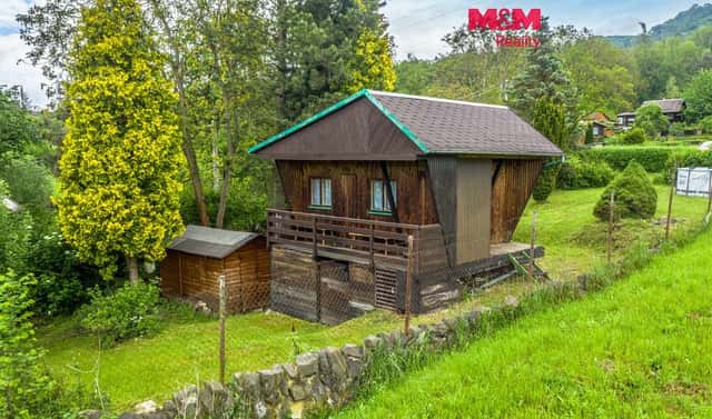 Prodej chaty/chalupy 29 m² s pozemkem 16 m², Děčín – Děčín XXVIII-Folknáře