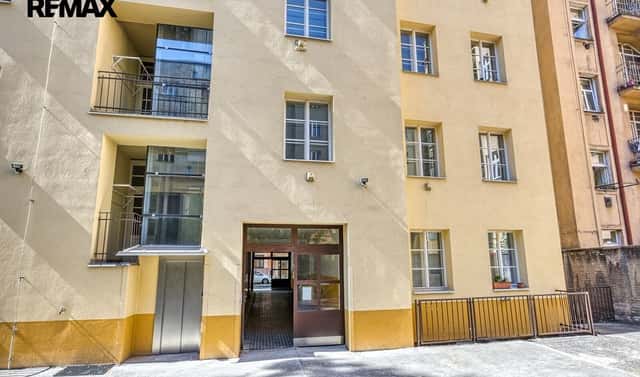 Prodej kanceláře 57 m², Žerotínova, Praha 3 – Žižkov