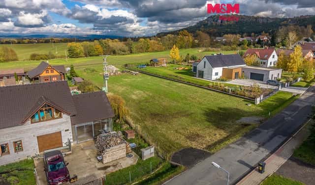 Prodej stavebního pozemku 1 000 m², Mnichovo Hradiště – Dneboh, okres Mladá Boleslav