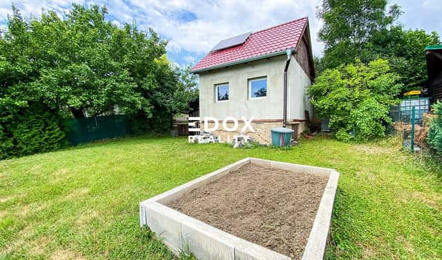 Prodej chaty/chalupy 25 m² s pozemkem 400 m², Kralupy nad Vltavou – Mikovice, okres Mělník