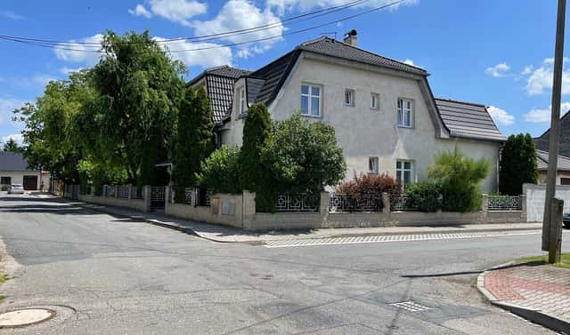 Prodej nájemního domu, činžáku 408 m², Komenského, Městec Králové, okres Nymburk
