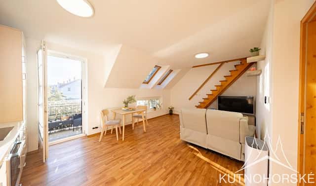 Prodej bytu 3+kk 63 m², Za Dvorem, Holubice, okres Praha-západ