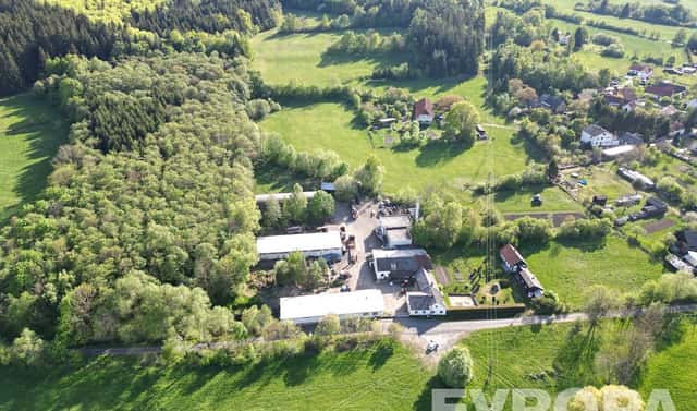 Prodej výrobních prostor 2 494 m², Soběšice, okres Klatovy