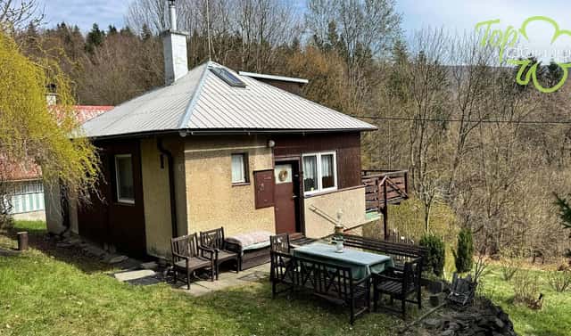 Prodej chaty/chalupy 50 m² s pozemkem 401 m², Pod Kyčerou, Rožnov pod Radhoštěm, okres Vsetín