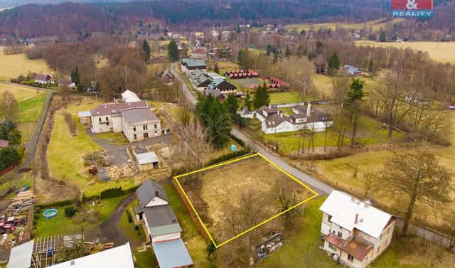 Prodej komerčního pozemku 1 093 m², Chřibská – Krásné Pole, okres Děčín
