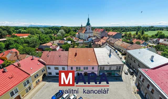 Prodej domu 739 m² s pozemkem 1 095 m², Náměstí, Tovačov – Tovačov I-Město, okres Přerov