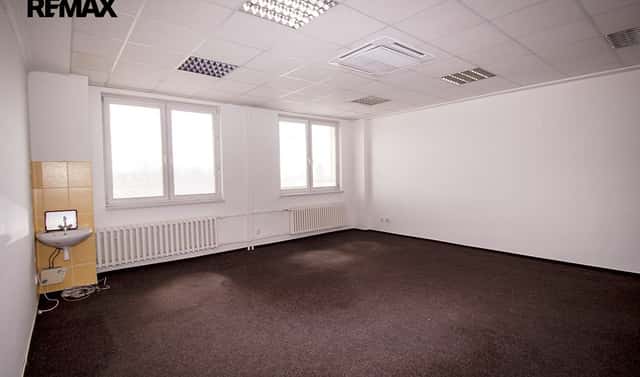 Pronájem kanceláře 36 m², Lidická, Havířov – Šumbark, okres Karviná