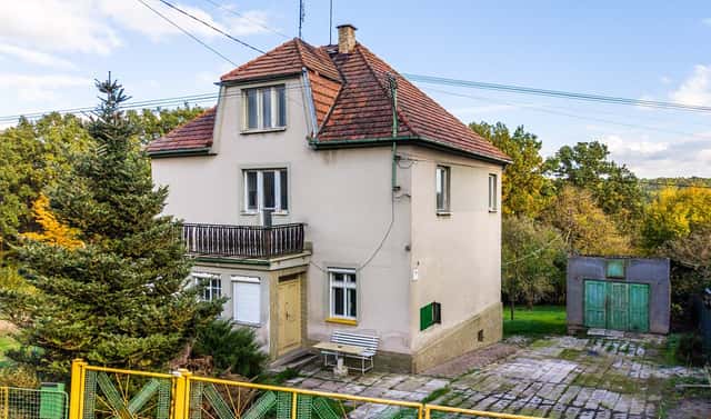 Prodej domu 200 m² s pozemkem 1 305 m², Zdemyslice, okres Plzeň-jih