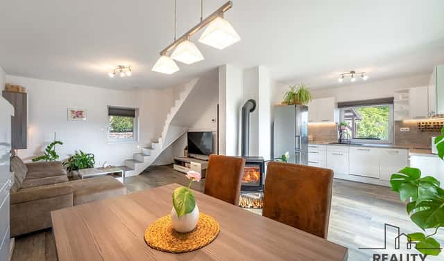 Pronájem domu 86 m² s pozemkem 688 m², Kuřim, okres Brno-venkov