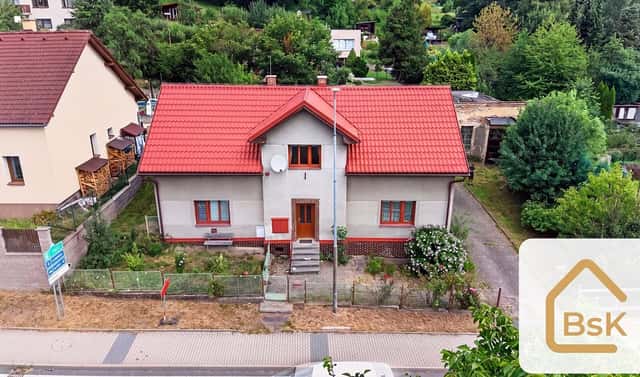 Prodej domu 292 m² s pozemkem 1 147 m², Na Kamenci, Turnov, okres Semily