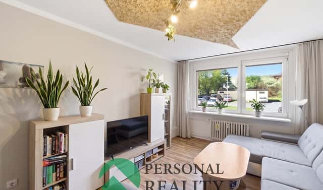 Prodej bytu 3+1 62 m², Pod Saharou, Libčice nad Vltavou, okres Praha-západ