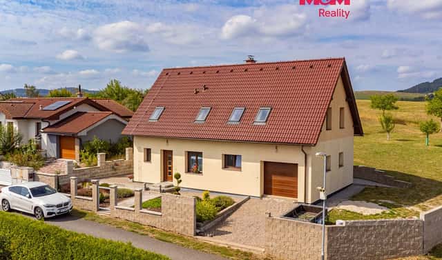 Prodej domu 126 m² s pozemkem 975 m², Pod Chrastišovem, Jankov, okres Benešov