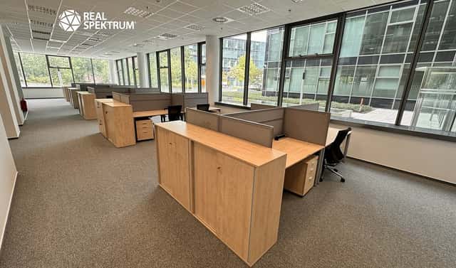 Pronájem kanceláře 535 m², Palachovo náměstí, Brno – Starý Lískovec, okres Brno-město