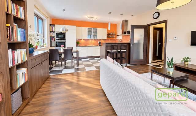 Prodej bytu 4+kk 102 m², Rymáňská, Mníšek pod Brdy, okres Praha-západ