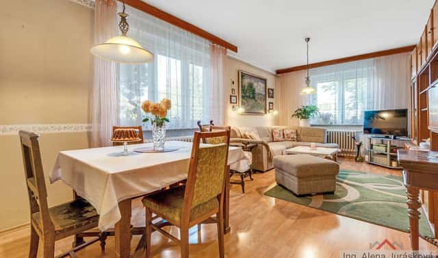 Prodej bytu 3+1 71 m², Na skalkách, Klecany, okres Praha-východ