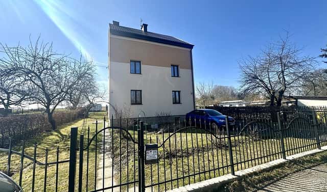 Prodej domu 340 m² s pozemkem 668 m², K Hájům, Cheb – Háje