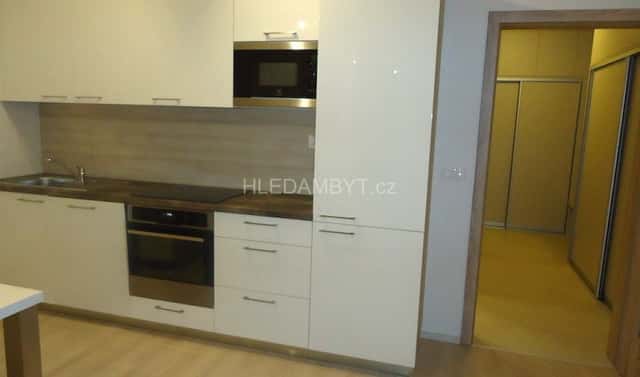 Pronájem bytu 1+kk 42 m², Škrábkových, Praha 9 – Letňany
