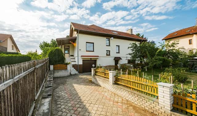 Prodej domu 297 m² s pozemkem 386 m², Spojovací, Planá nad Lužnicí – Strkov, okres Tábor