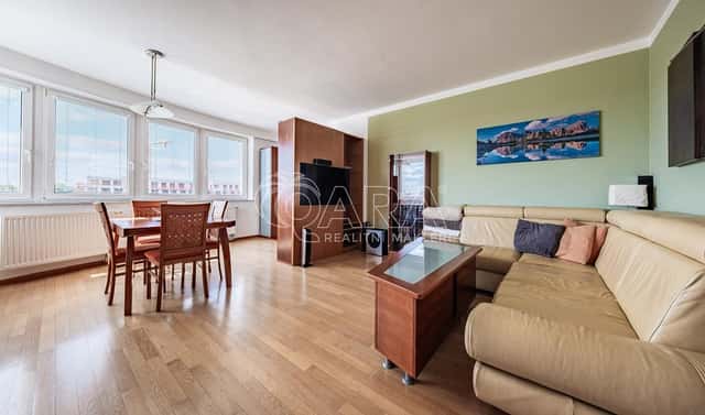 Pronájem bytu 4+1 117 m², Radošovická, Praha 10 – Strašnice