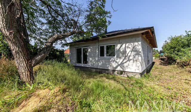 Prodej domu 111 m² s pozemkem 448 m², Rápošovská, Praha 9 – Újezd nad Lesy
