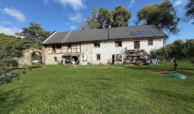 Prodej domu 180 m² s pozemkem 1 443 m², Radonice – Ždov, okres Chomutov