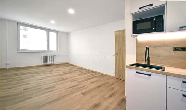 Pronájem bytu 2+kk 44 m², Želivského, Kolín – Kolín IV