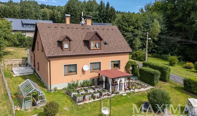 Prodej domu 320 m² s pozemkem 1 557 m², Nová Ves, okres Liberec