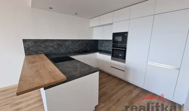 Pronájem bytu 2+kk 48 m², Zeyerova, Opava – Kateřinky