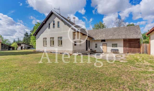 Prodej domu 120 m² s pozemkem 2 823 m², Keblov – Sedlice, okres Benešov