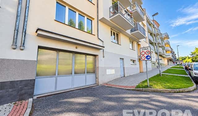 Prodej parkovacího stání, ul. Merhoutova, Praha 4, Krč, Merhoutova, Praha 4 – Kunratice