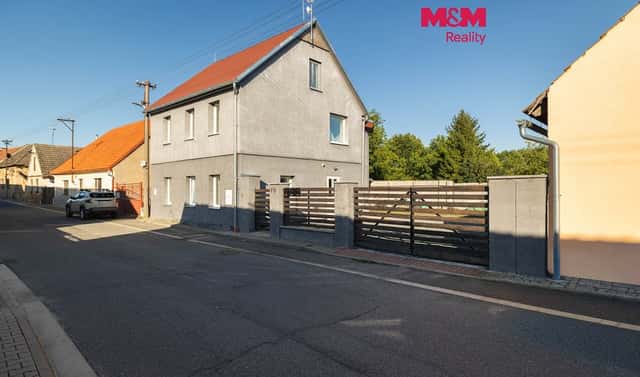Prodej domu 170 m² s pozemkem 365 m², Melantrichova, Rožďalovice, okres Nymburk