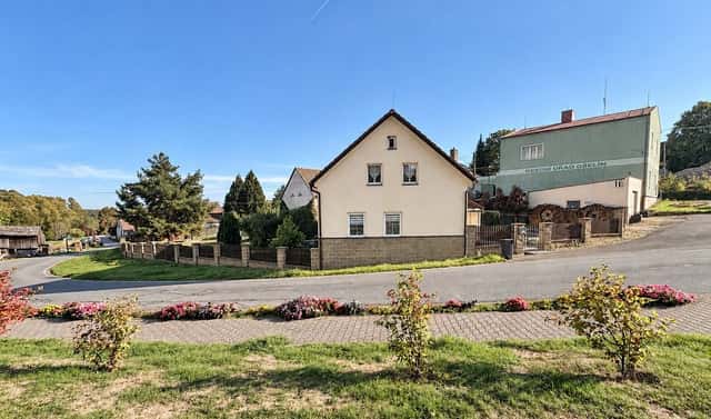 Prodej domu 200 m² s pozemkem 1 939 m², Ošelín, okres Tachov
