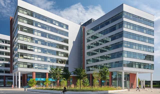 Pronájem kanceláře 649 m², Ořech, okres Praha-západ